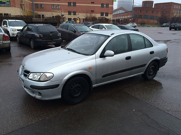 Nissan Almera 2001г