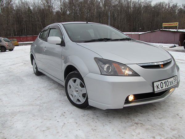 Toyota Vils 2002 г